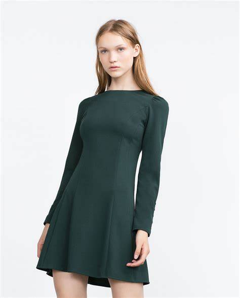 Zara Dresses: Fast Fashion Elegance, Trendsetting Designs, and Affordable Style