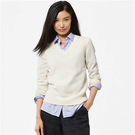 Uniqlo Sweaters: Elevating Everyday Comfort with Japanese Precision