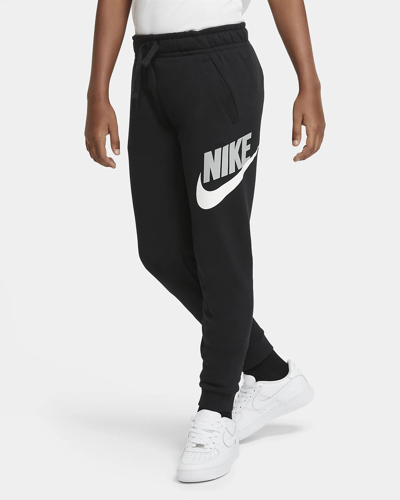 Nike Athletic Pants: Unrivaled Performance, Iconic Design, and Sportswear Innovation